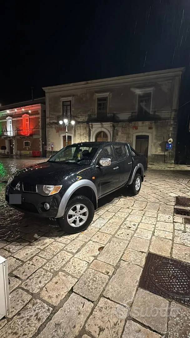 Mitsubishi L200 2007 photo 3
