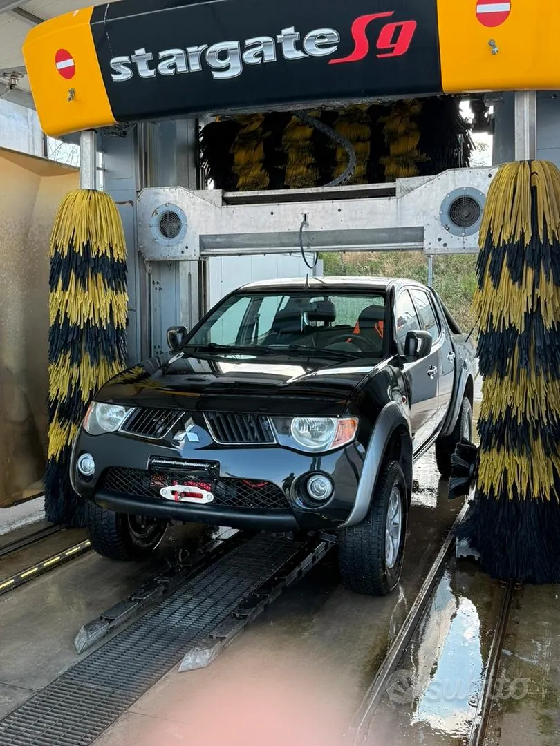 Mitsubishi L200 2007 photo 5