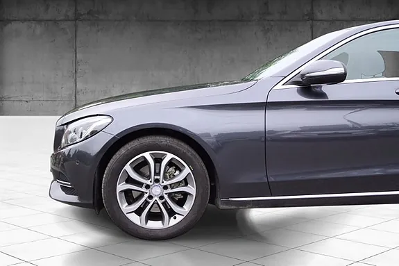 Mercedes-Benz C200 2015 photo 4