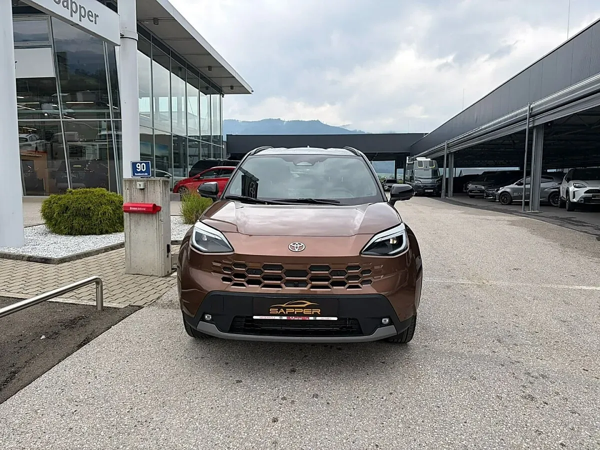 Toyota Yaris Cross 2026 photo 2