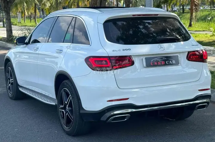 Mercedes-Benz Glc 2022 photo 2