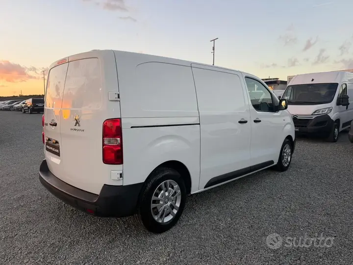 Peugeot Expert 2021 photo 2