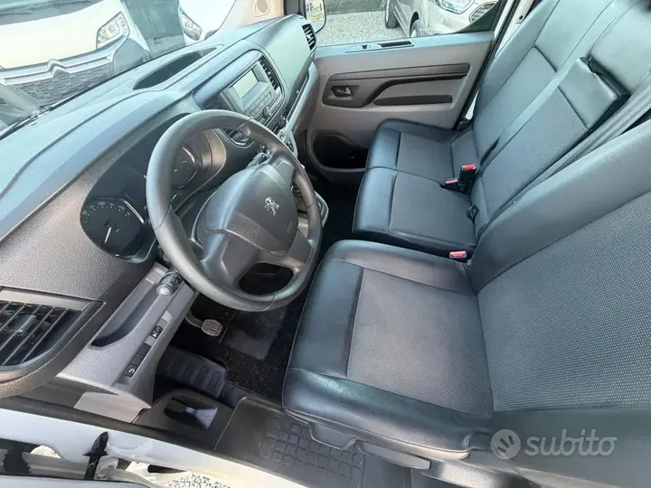 Peugeot Expert 2021 photo 3