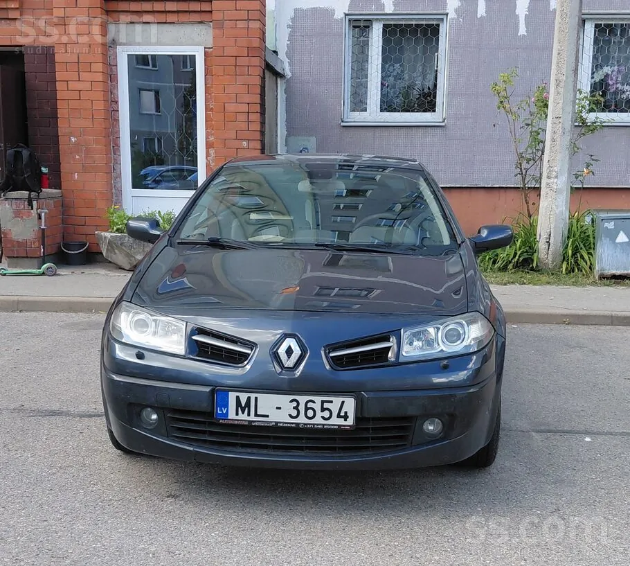 Renault Megane 2008 photo 2