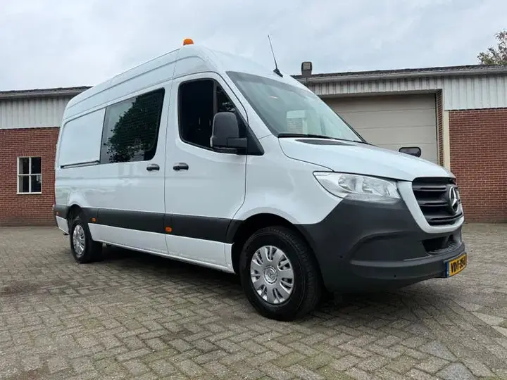 Mercedes-Benz Sprinter 2020 photo 2
