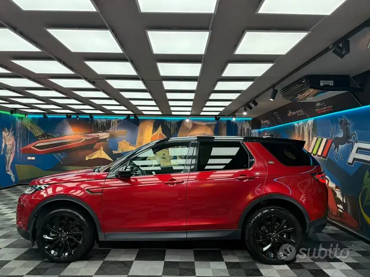 Land Rover Discovery Sport 2022 photo 4