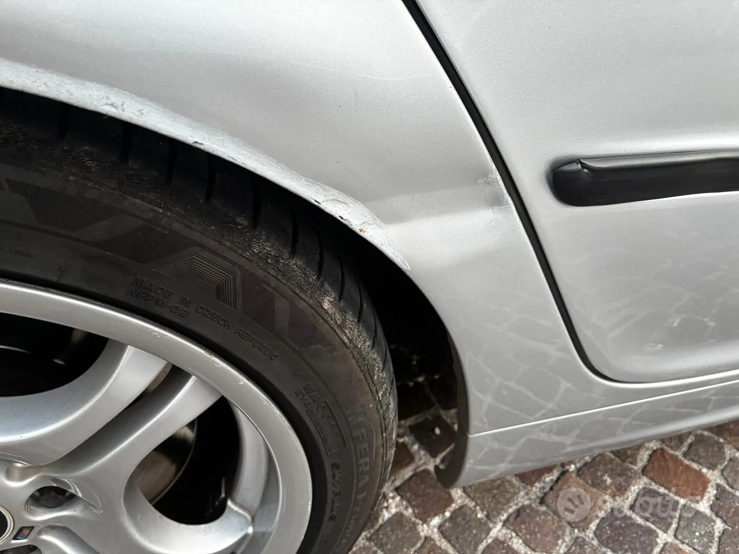 BMW E46 2003 photo 2