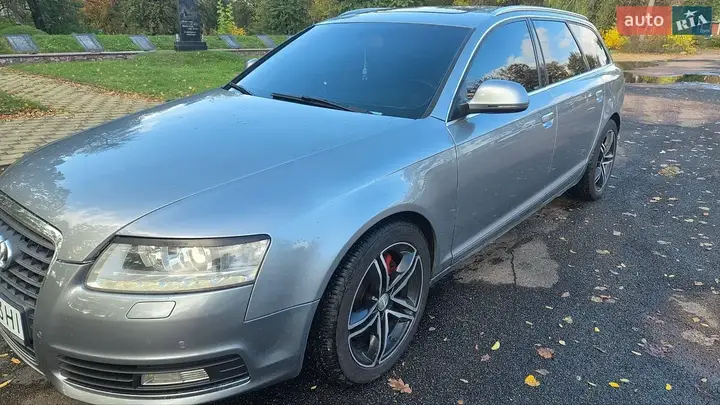 Audi A6 2010 photo 2