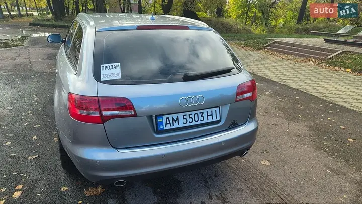 Audi A6 2010 photo 5
