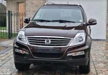 KG Mobility Rexton 2014 photo 2