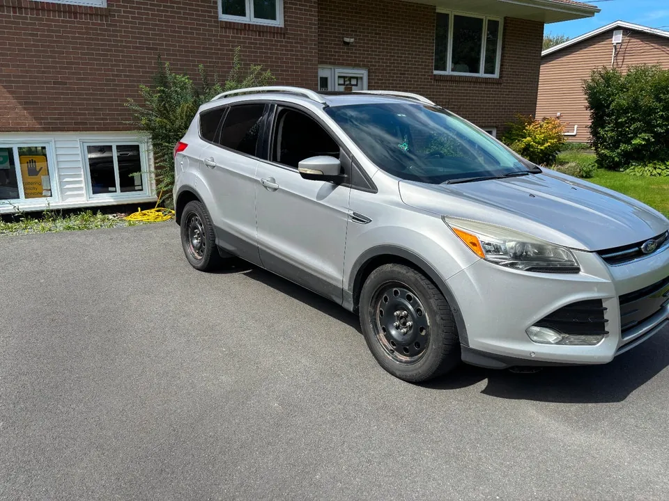 Ford Escape 2015 photo 3