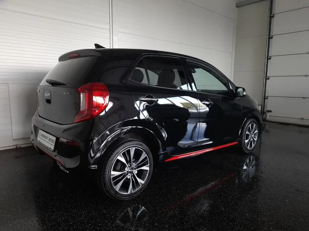 Kia Picanto 2023 photo 2
