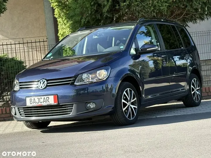 Volkswagen Touran 2014 photo 3