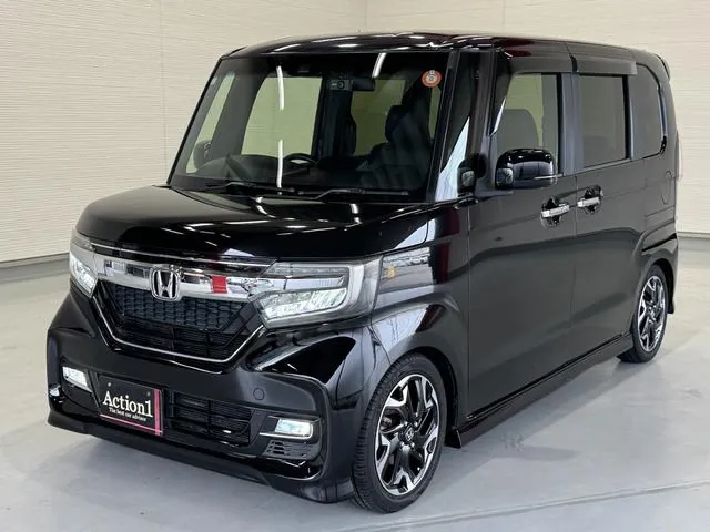 Honda N-Box 2017 photo 4