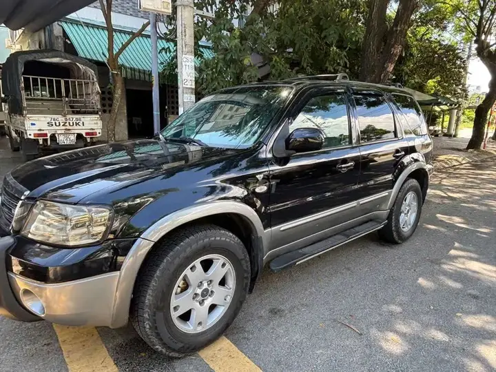 Ford Escape 2024 photo 3