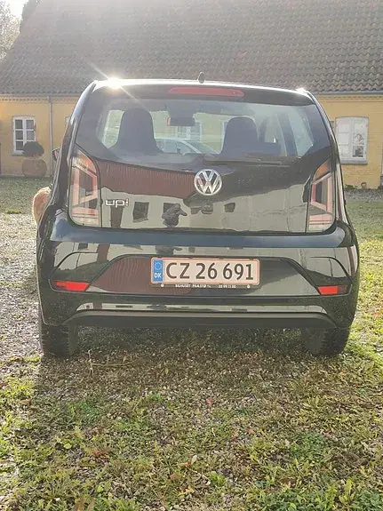 Volkswagen Up 2017 photo 4