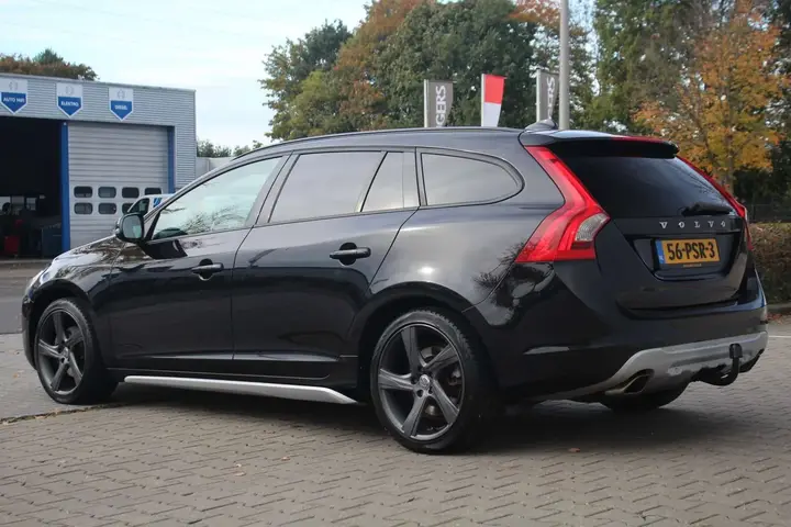 Volvo V60 2011 photo 5