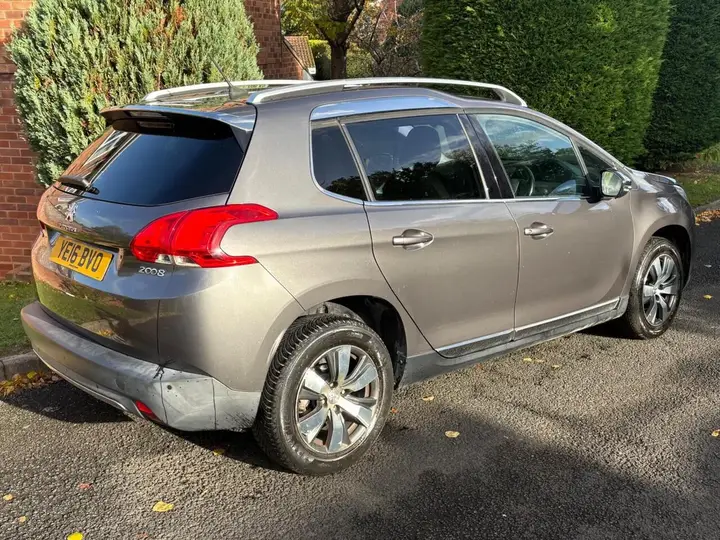 Peugeot 2008 2016 photo 3