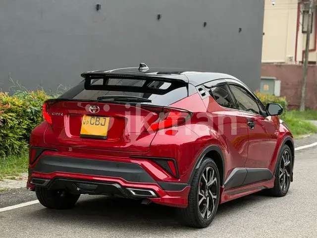 Toyota C-Hr 2019 photo 4