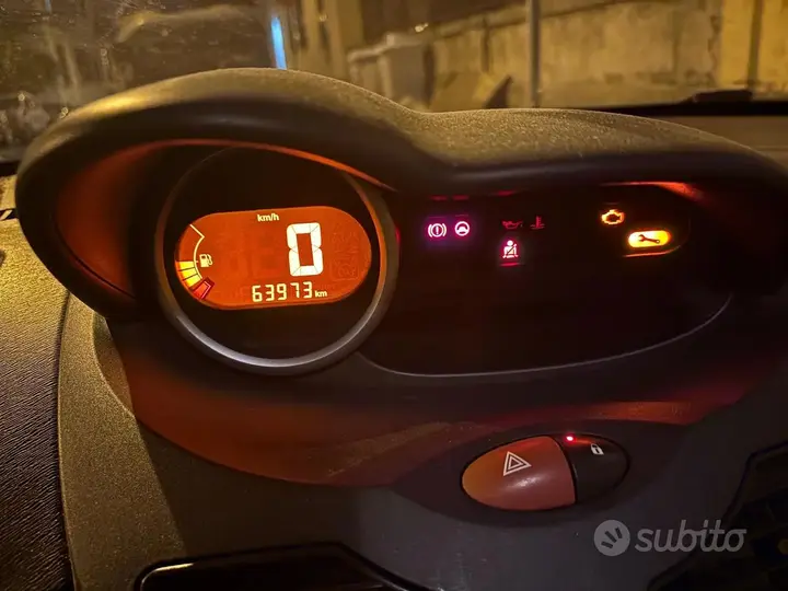 Renault Twingo 2010 photo 3