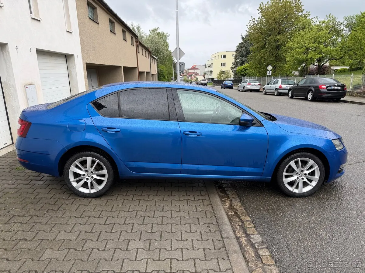 Skoda Octavia photo 5