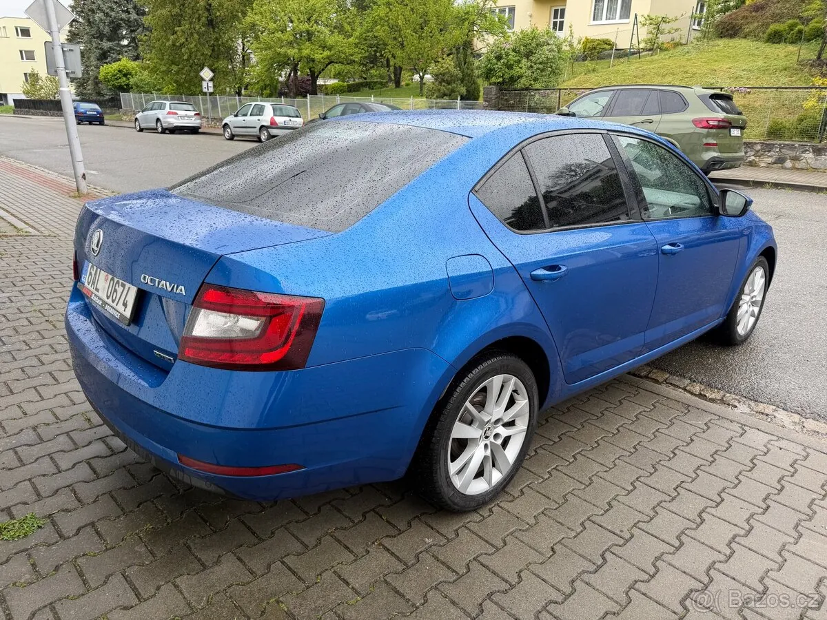 Skoda Octavia photo 4