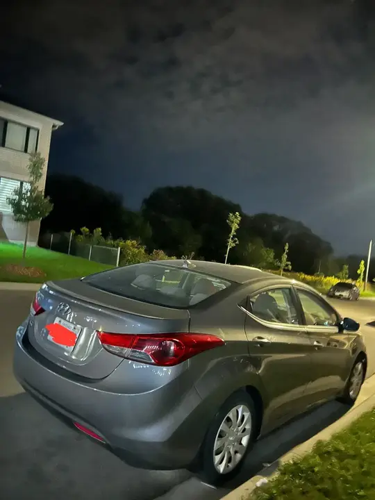 Hyundai Elantra 2012 photo 3