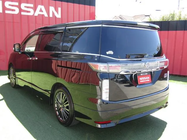 Nissan Altima 2023 photo 2
