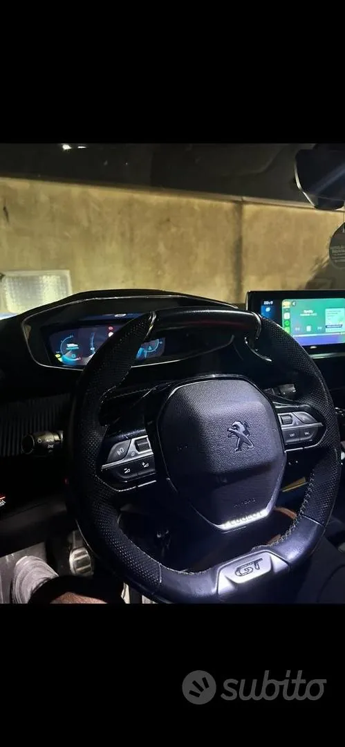 Peugeot 208 2020 photo 5