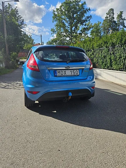 Ford Fiesta 2012 photo 4