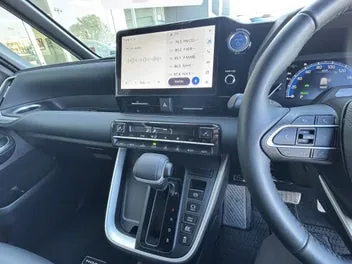 Toyota Noah 2023 photo 3