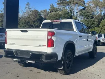 Chevrolet Silverado 2026 photo 4