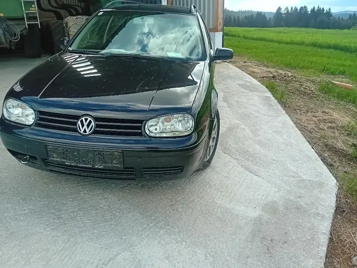 Volkswagen Golf Variant 2003 photo 3