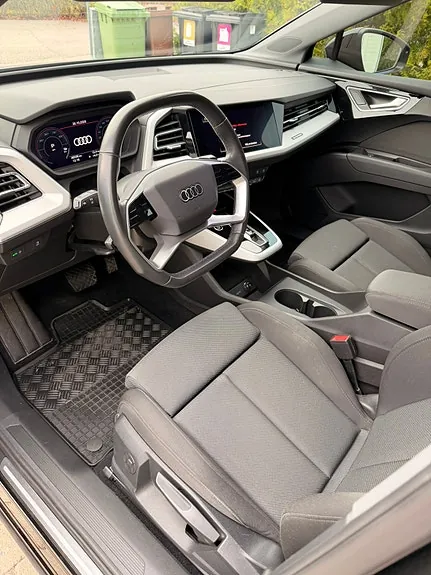 Audi Q4 E-Tron 2023 photo 4