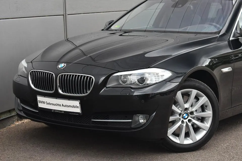 BMW 530I