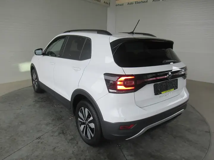 Volkswagen T-Cross 2023 photo 3