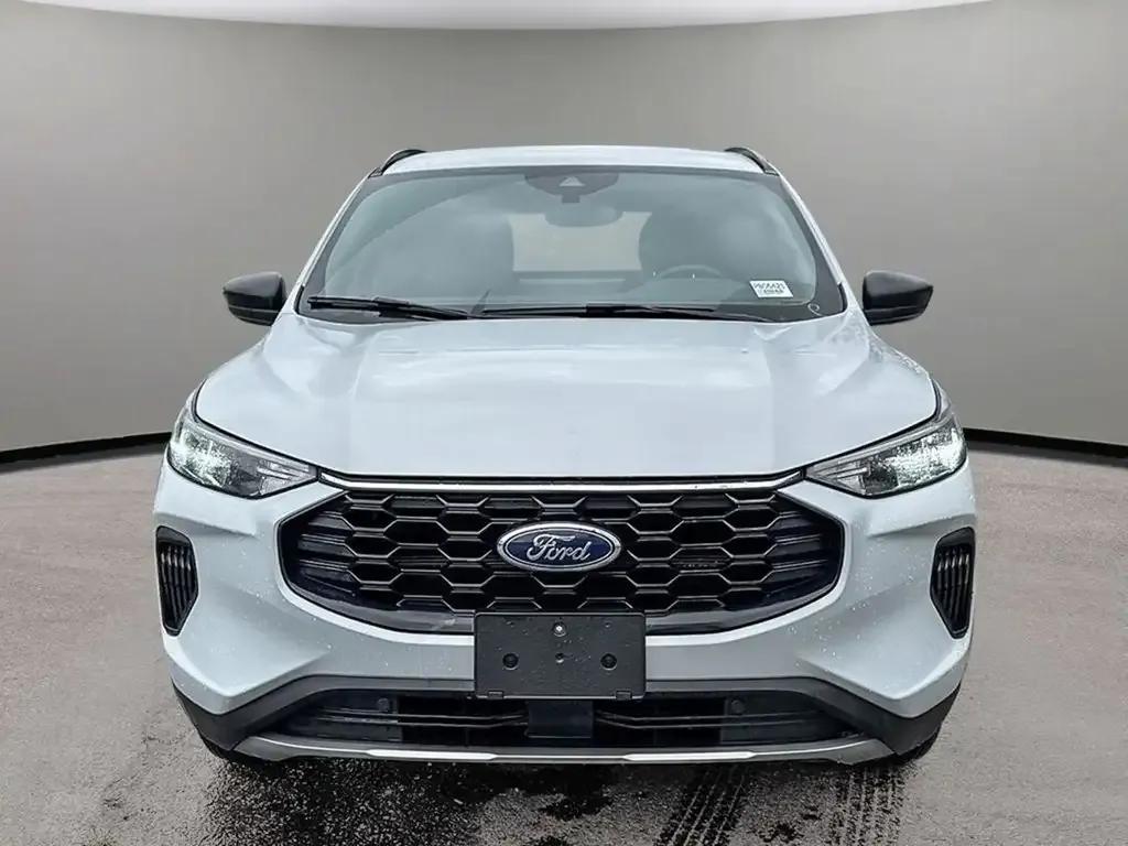 Ford Escape 2025 photo 2