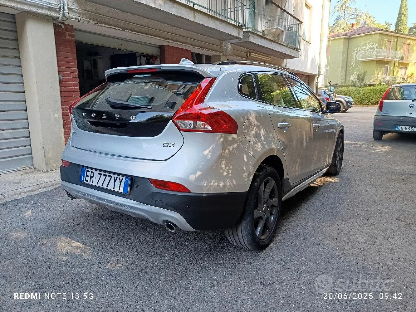 Volvo V40 2013 photo 4