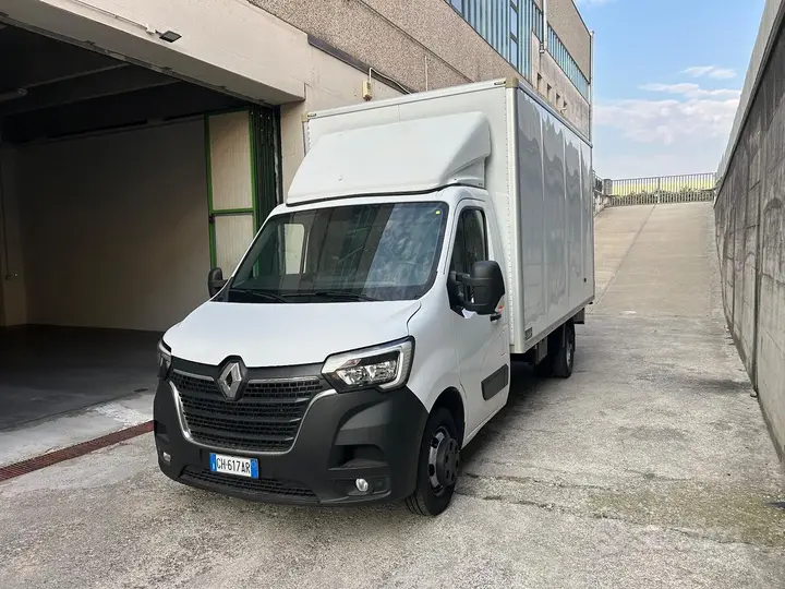 Renault Master 2022 photo 2