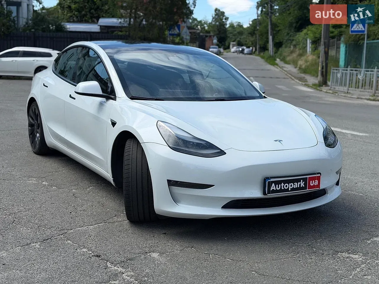 Tesla Model 3 2021 photo 3