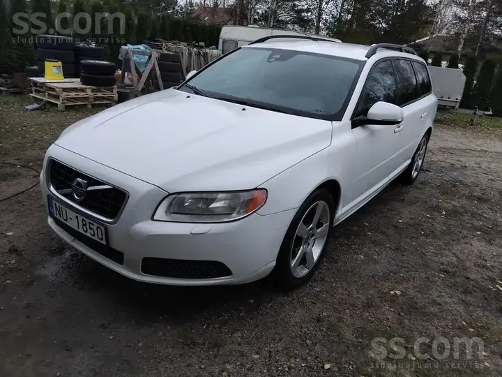 Volvo V70