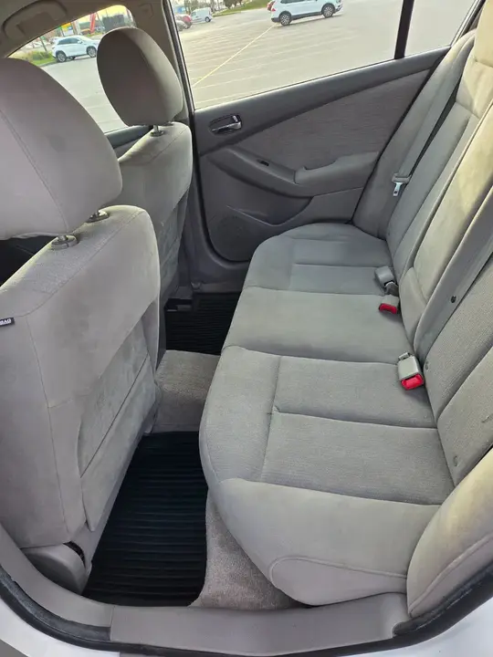 Nissan Altima 2012 photo 5