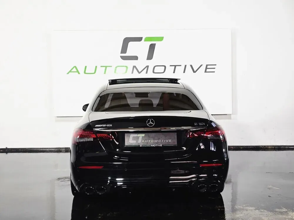 Mercedes-Benz E-Class 2022 photo 3