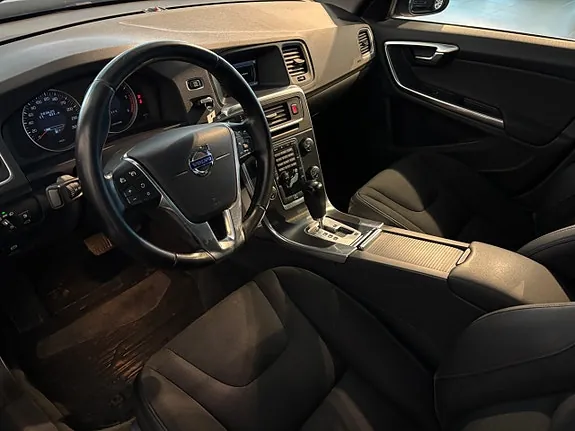 Volvo S60 2012 photo 5
