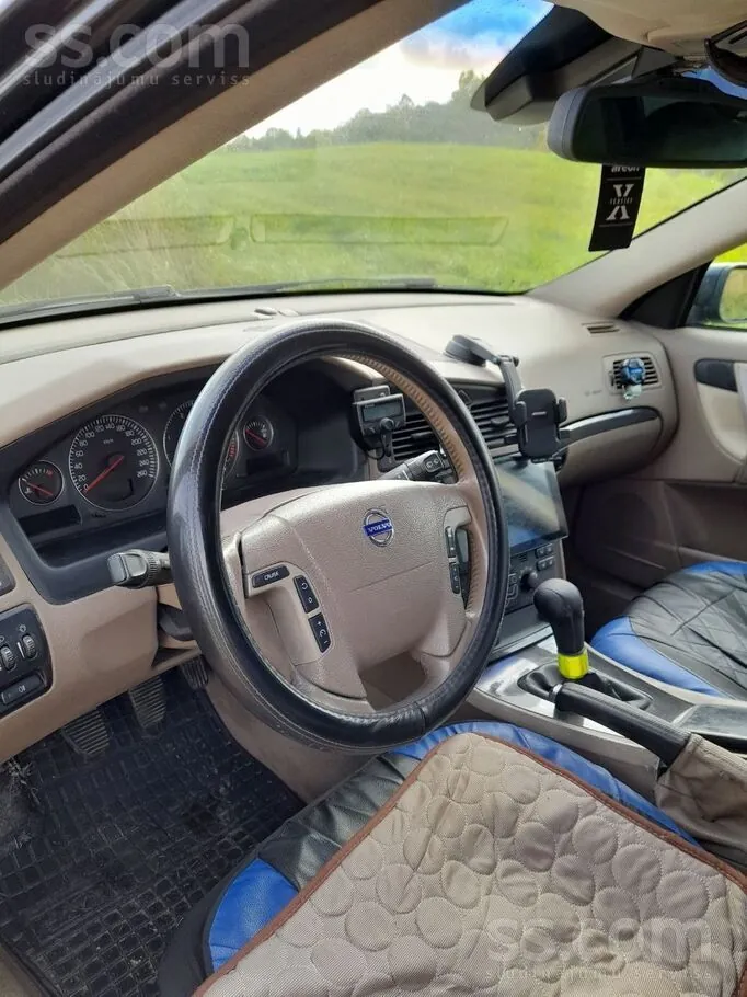 Volvo V70 2004 photo 4