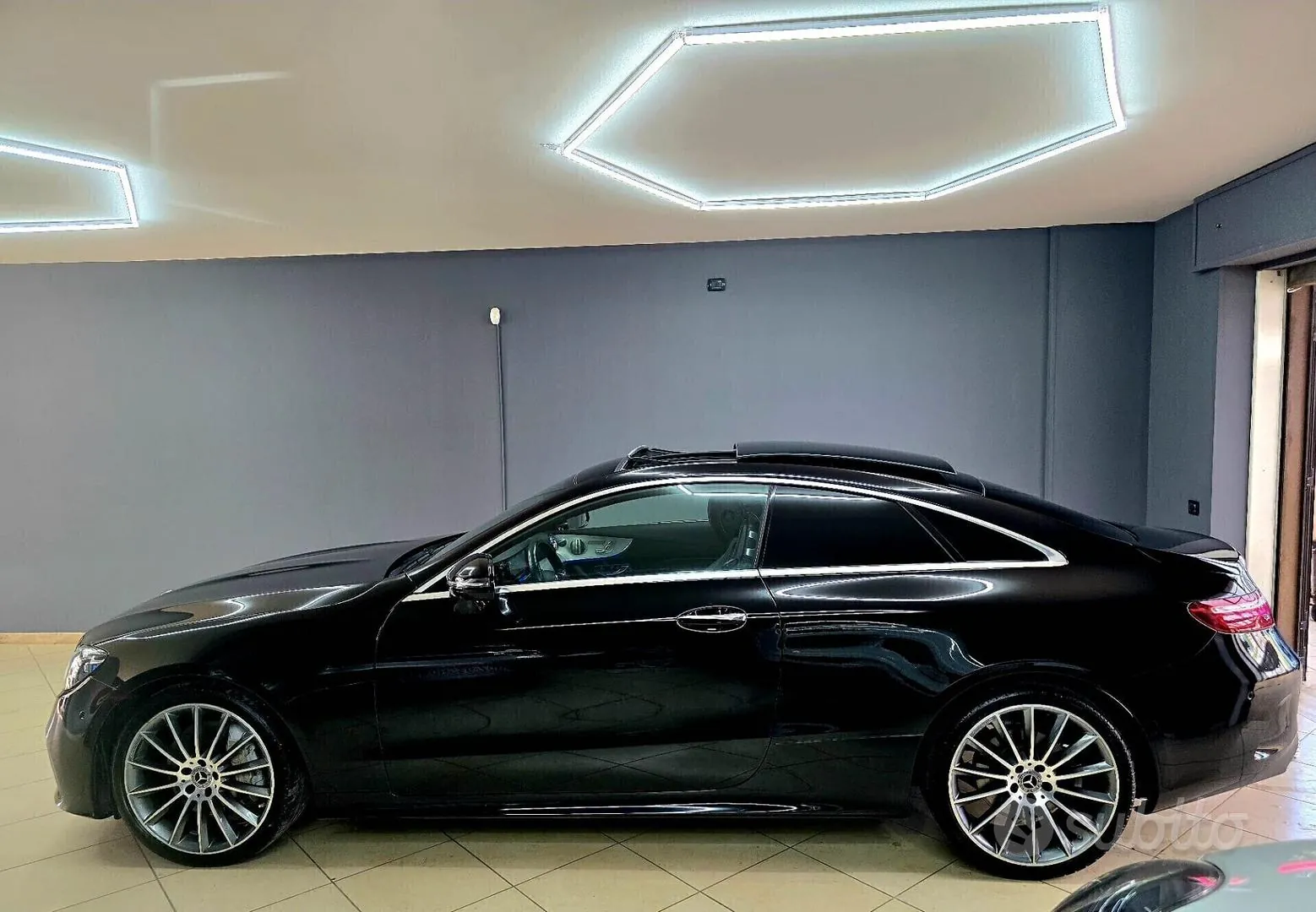 Mercedes-Benz E 400D 2021 photo 4