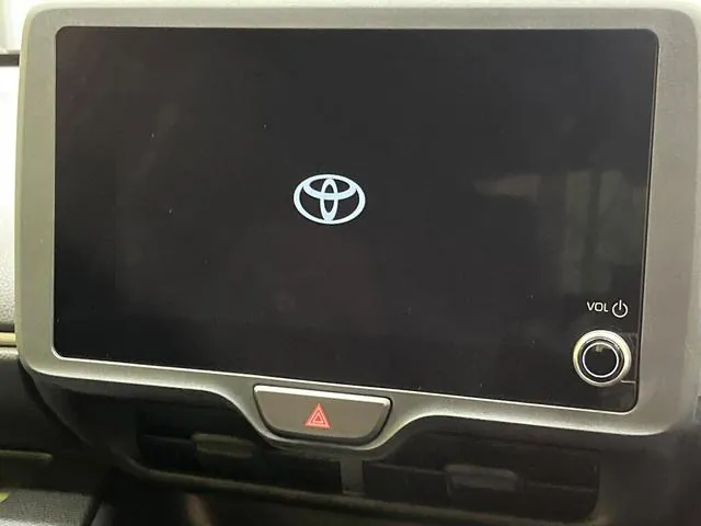 Toyota Yaris X 2024 photo 3