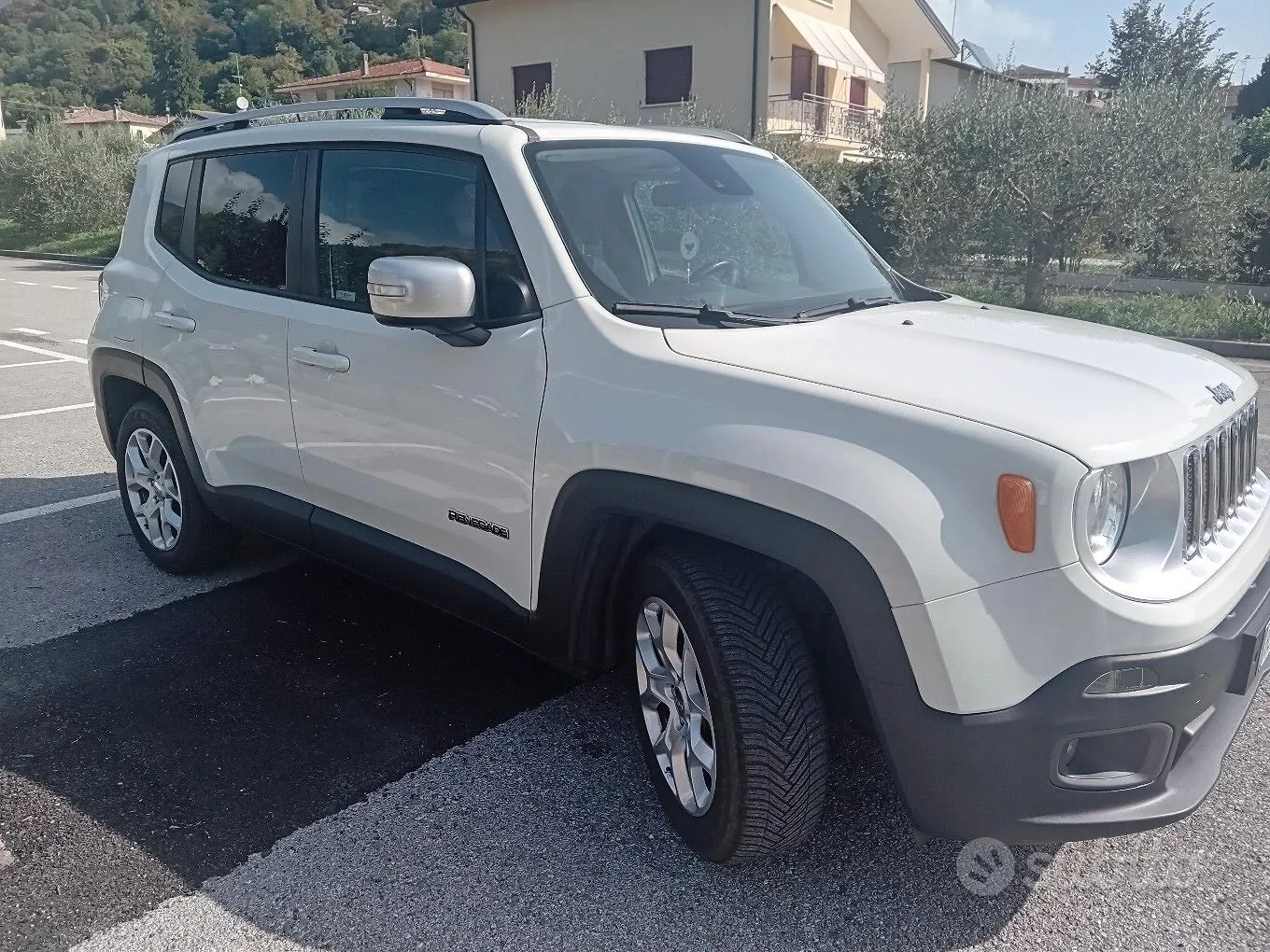 Jeep Renegade 2016 photo 2