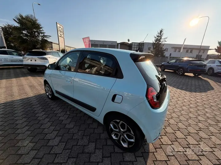 Renault Twingo 2023 photo 3