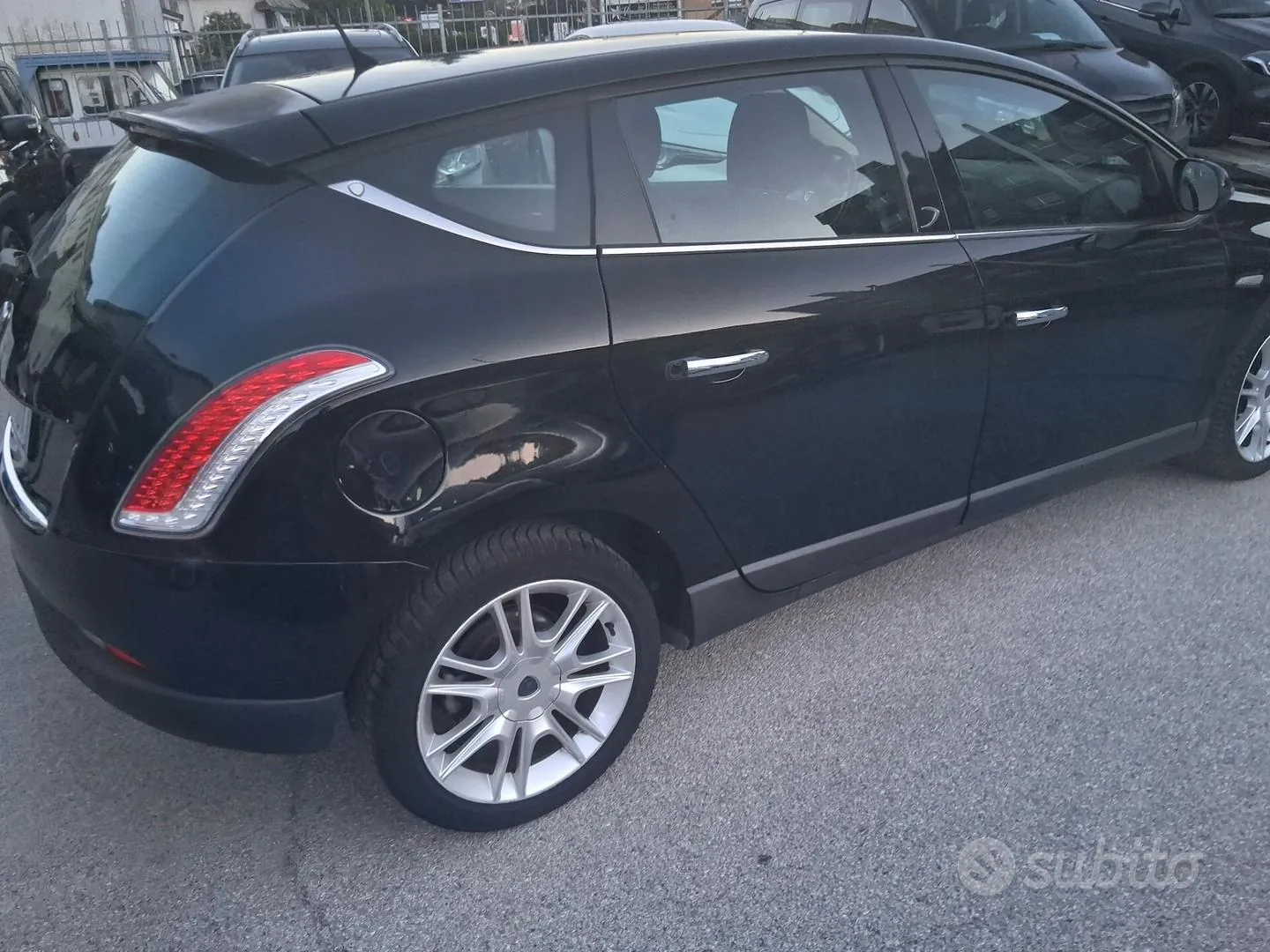 Lancia Delta 2010 photo 4